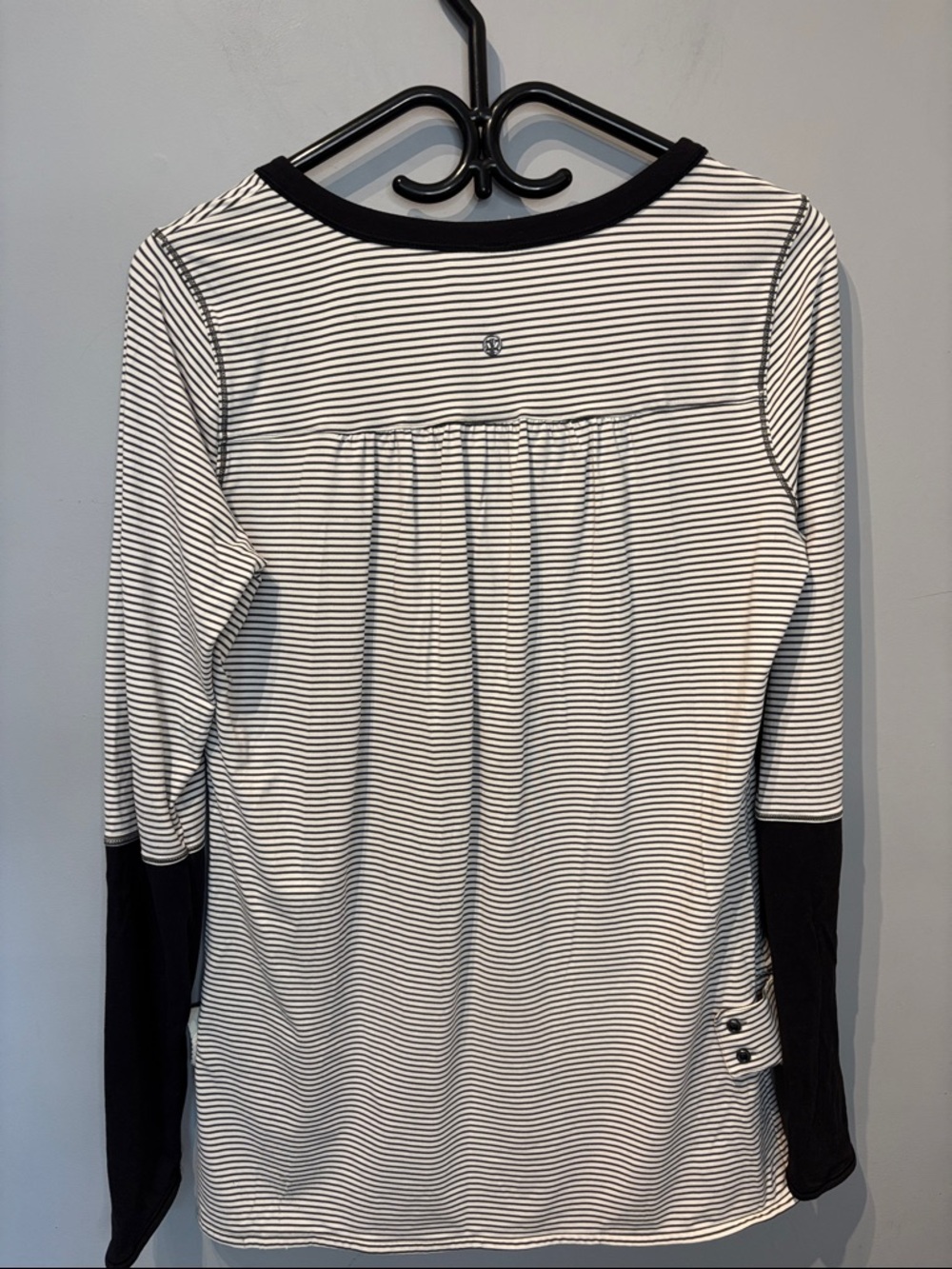 Lululemon Urbanite Henley Long Sleeve In Hyper Stripe Angel Wing / Black - Picture 6 of 10